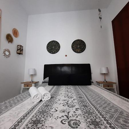Budget & Lovely Rooms Las Setas Séville Extérieur photo