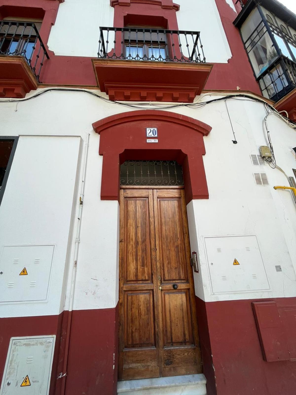 Budget & Lovely Rooms Las Setas Séville Extérieur photo