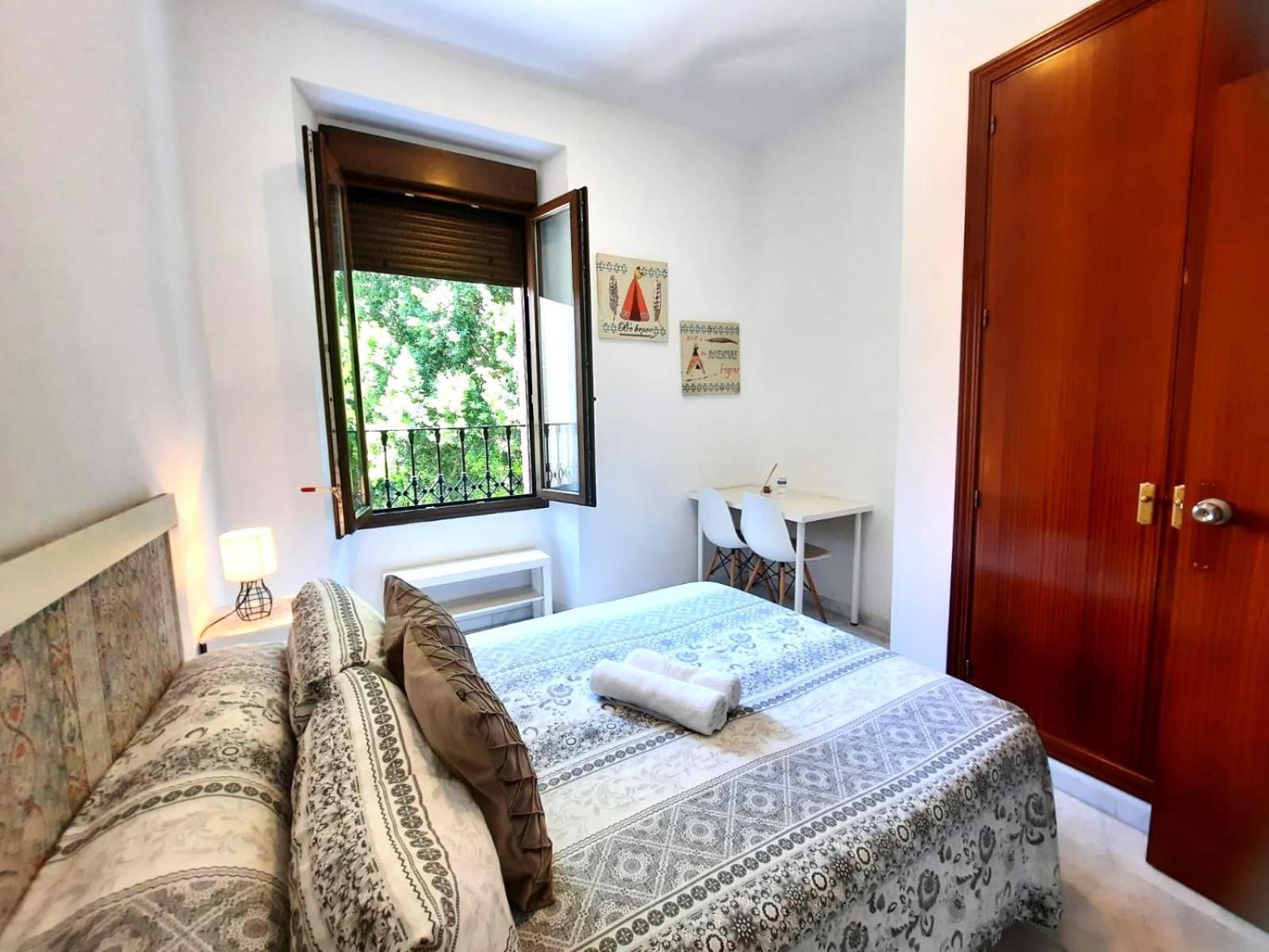 Budget & Lovely Rooms Las Setas Séville Extérieur photo