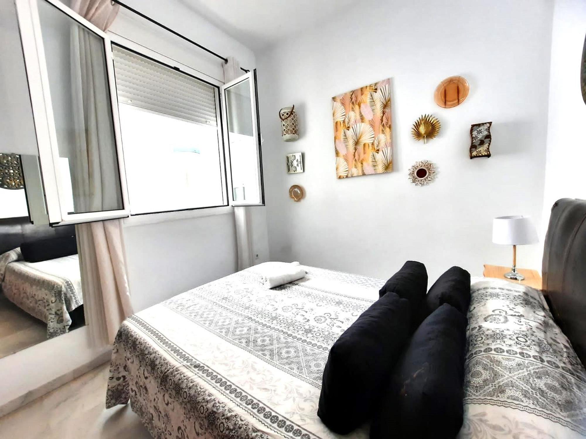 Budget & Lovely Rooms Las Setas Séville Extérieur photo