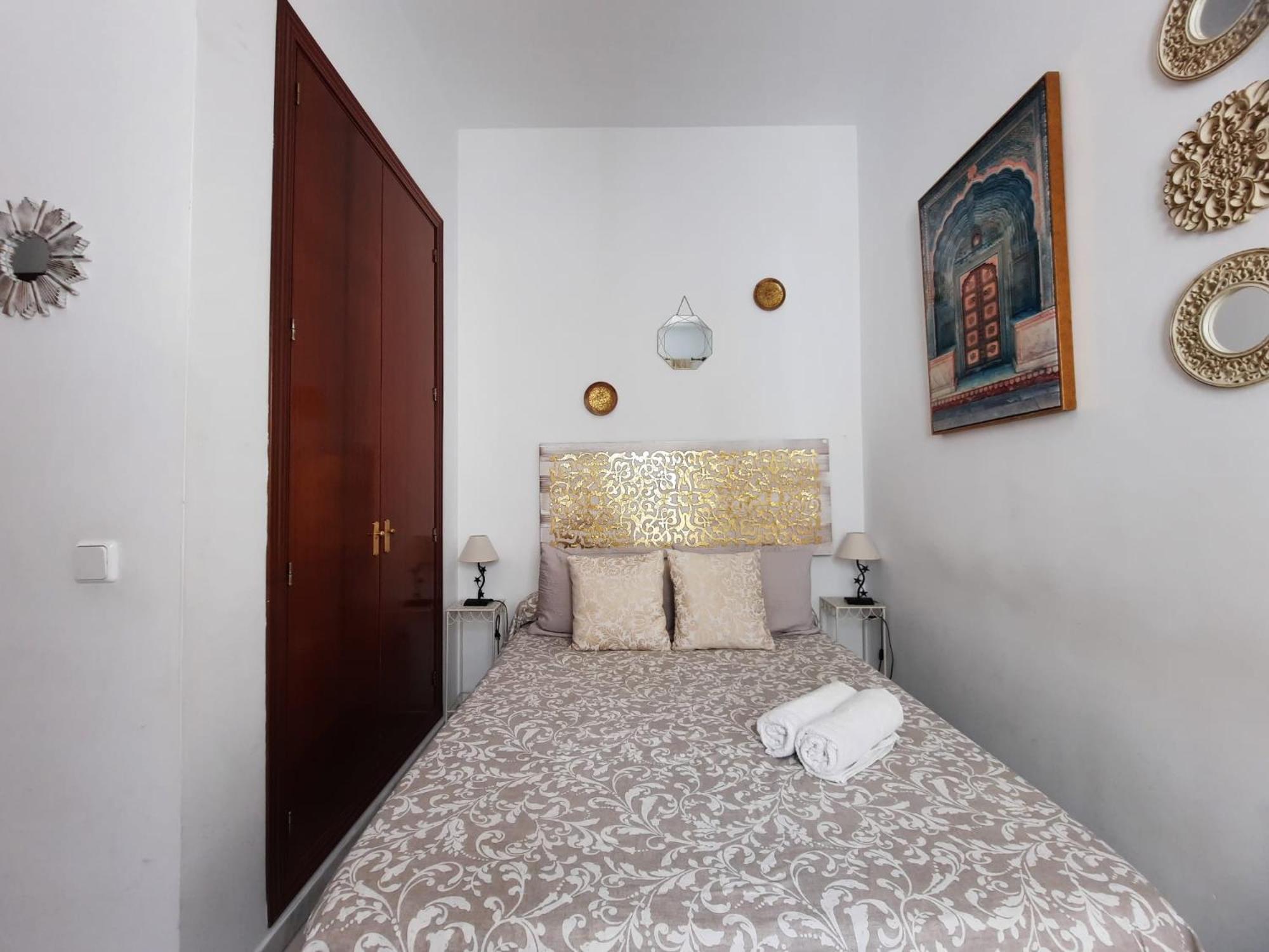 Budget & Lovely Rooms Las Setas Séville Extérieur photo